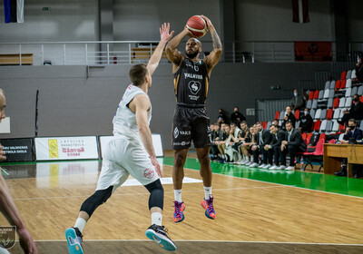 LATVIJAS BASKETBOLA UŽAVAS KAUSS: VALMIERA GLASS - BK OGRE