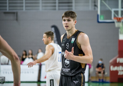 LATVIJAS BASKETBOLA UŽAVAS KAUSS: VALMIERA GLASS - BK OGRE