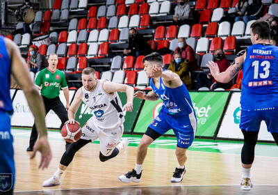 LAT-EST: VALMIERA GLASS VIA -BC Kalev/Cramo