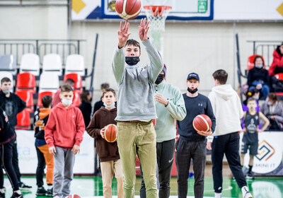 LAT-EST: VALMIERA GLASS VIA - Pärnu Sadam