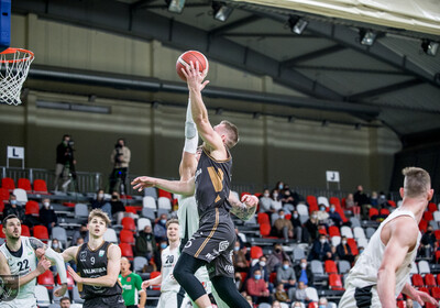 LAT-EST: VALMIERA GLASS VIA - Pärnu Sadam