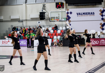 LAT-EST: VALMIERA GLASS VIA - BC Prometey