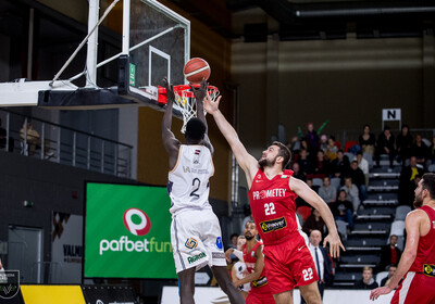 LAT-EST: VALMIERA GLASS VIA - BC Prometey
